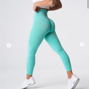 NVGTN Mint Contour Seamless Leggings